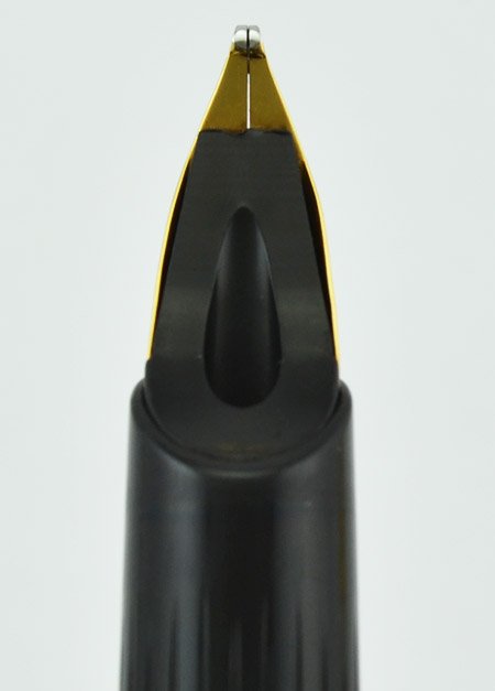 S T Dupont Classique Fountain Pen - Vermeil, 18k Broad (Near Mint